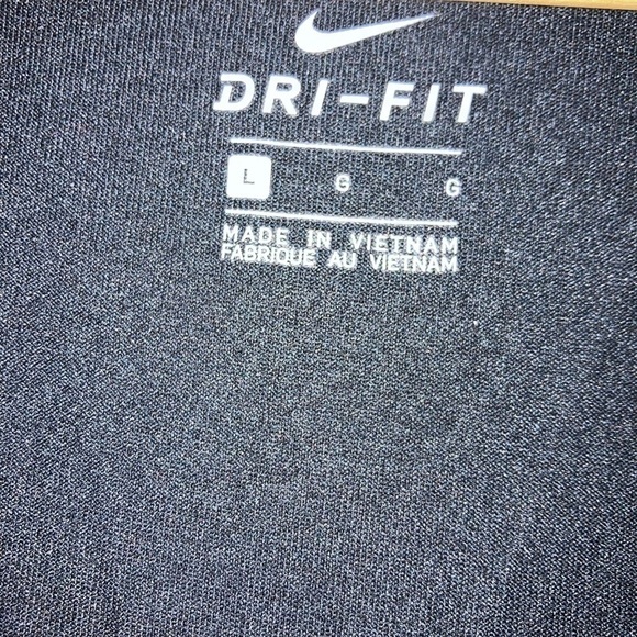 SD COYOTES!! Nike dri-fit shirt!Legend V Neck Tee New With Tags Size large - Picture 8 of 14